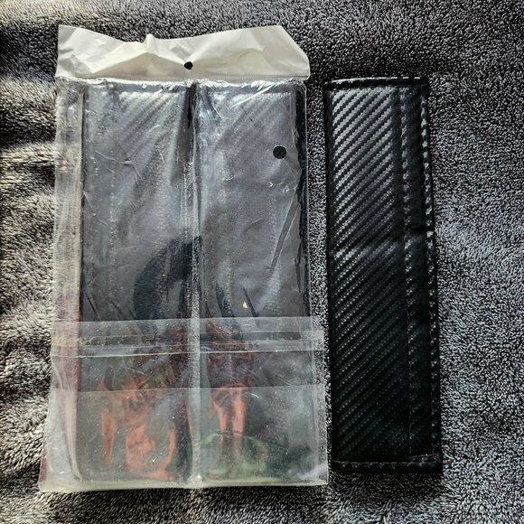 Infiniti Seatbelt Straps - Picture 2 of 2